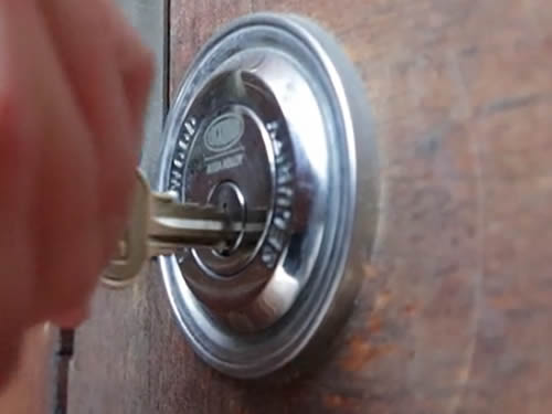 lost keys in Bradfield